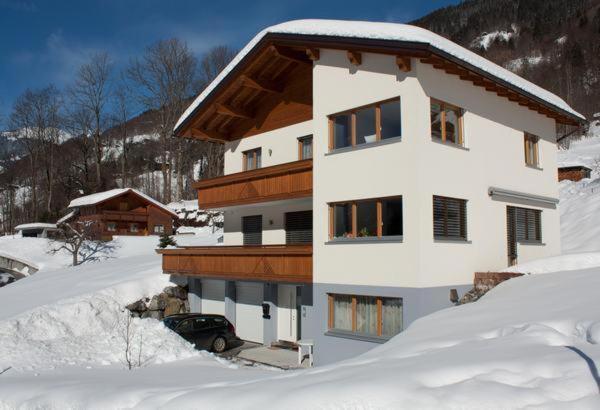 Ferienwohnung Nadja Schruns Exterior foto