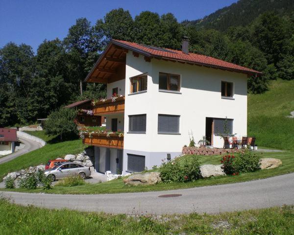 Ferienwohnung Nadja Schruns Exterior foto